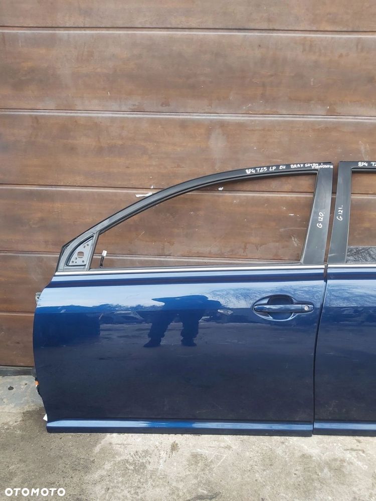 TOYOTA Avensis T25 03-08 r drzwi lewy przód lewe przednie 8P4 - 1