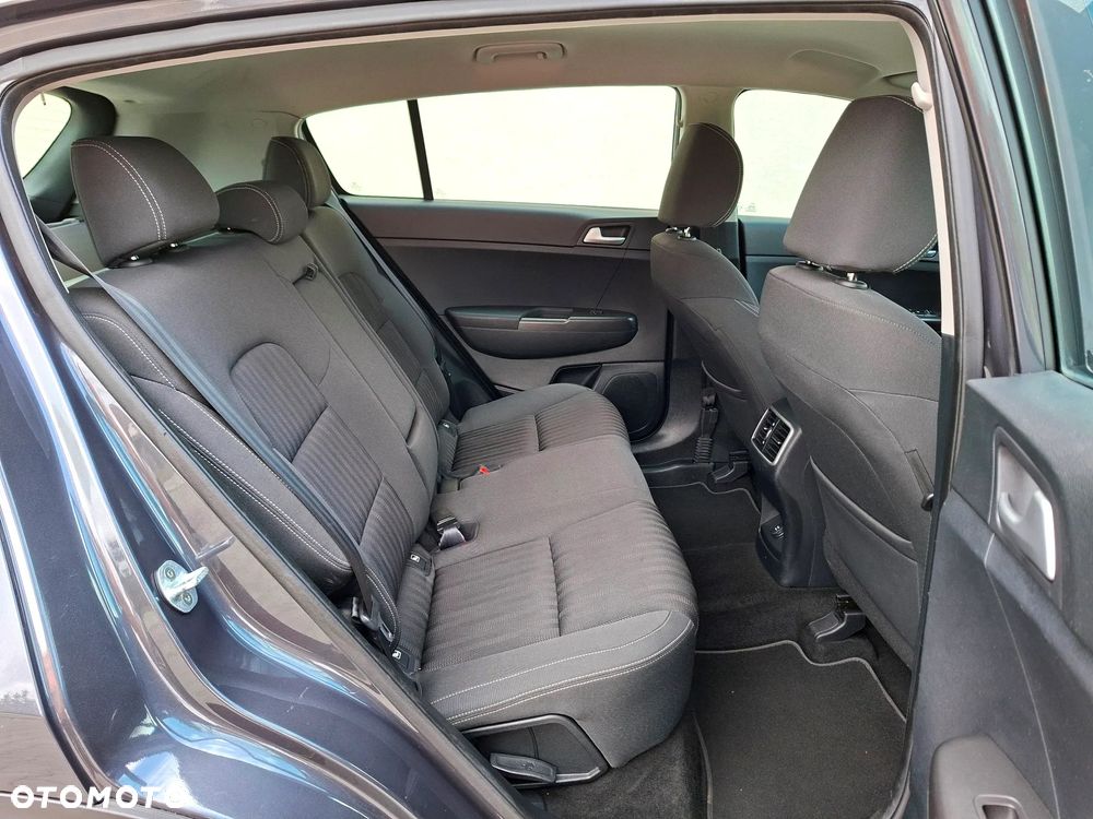 Kia Sportage 1.6 GDI 2WD Attract - 25