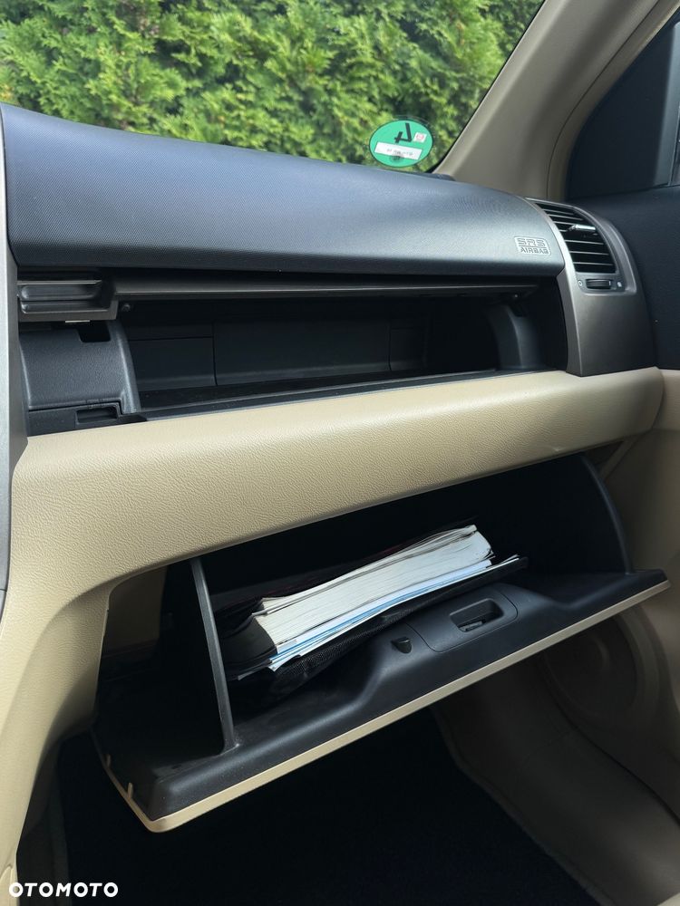 Honda CR-V 2.0i-VTEC Executive 50 Jahre Edition - 40