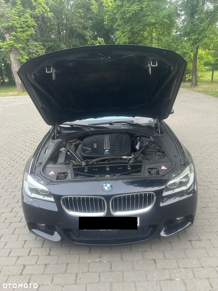 BMW Seria 5 535d xDrive - 23