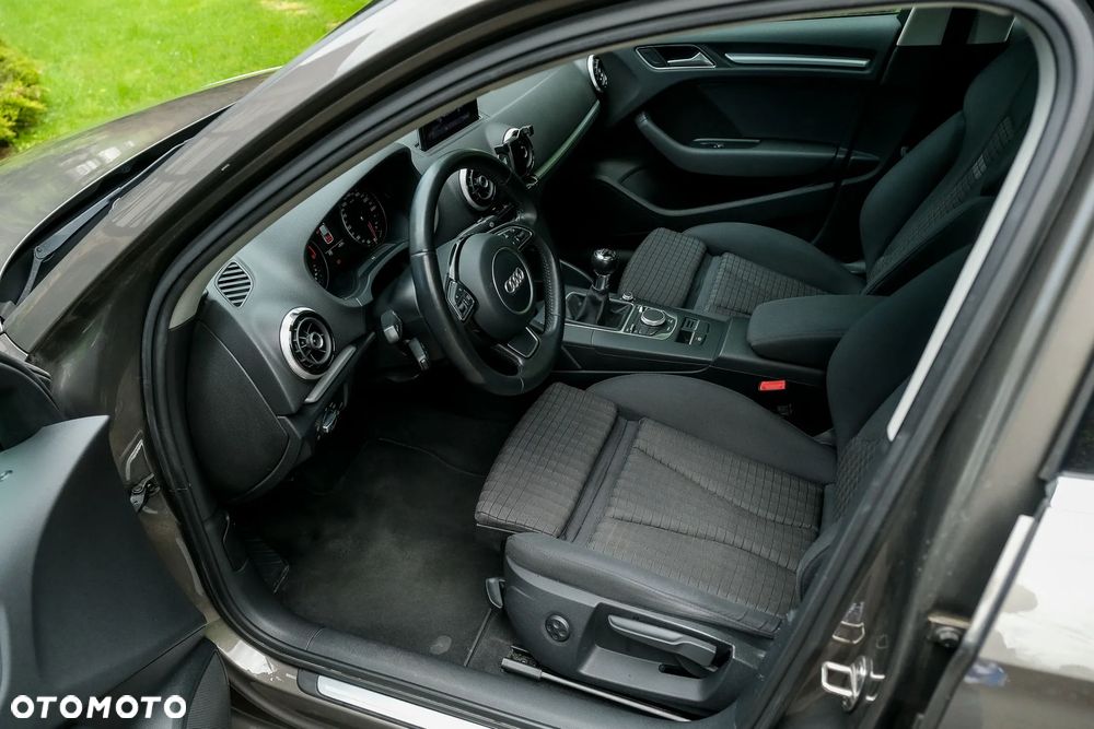 Audi A3 Limousine 2.0 TDI sport - 3