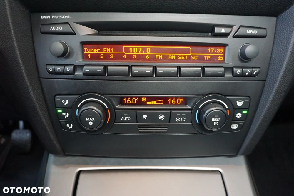 BMW Seria 3 - 30