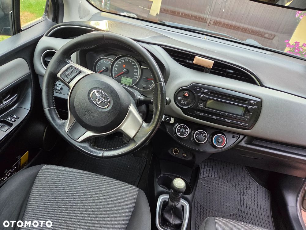Toyota Yaris 1.0 Active - 16