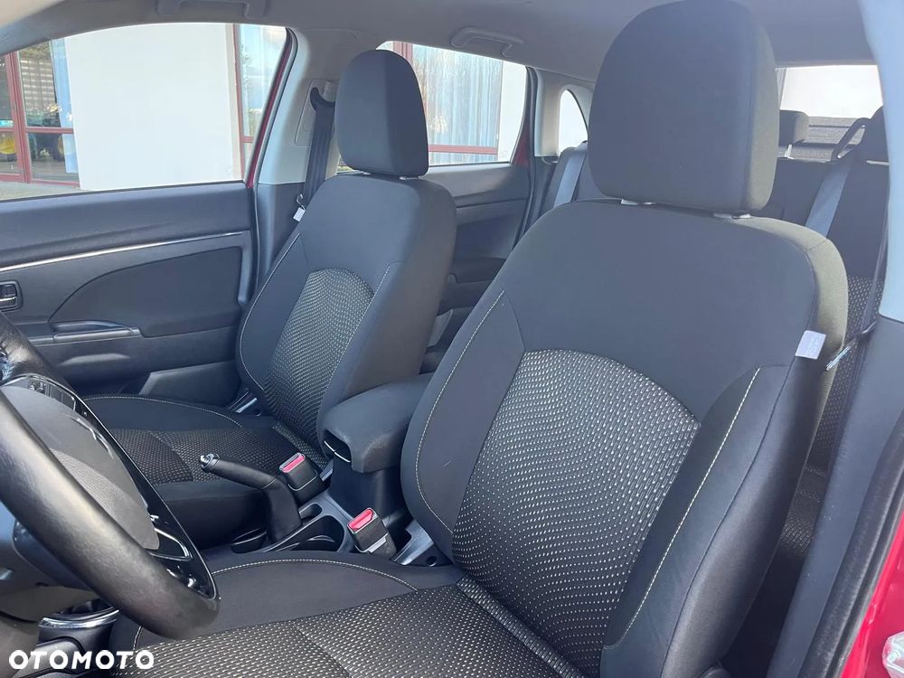 Mitsubishi ASX 1.6 Invite - 25