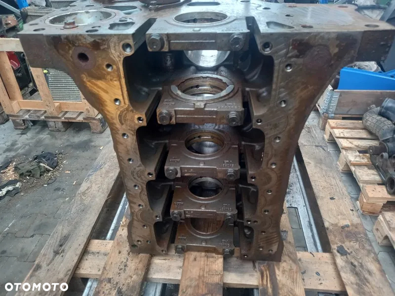 Blok silnika F4DFE4133*B014 New Holland T6.155 - 11