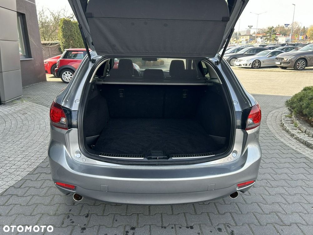Mazda 6 - 8