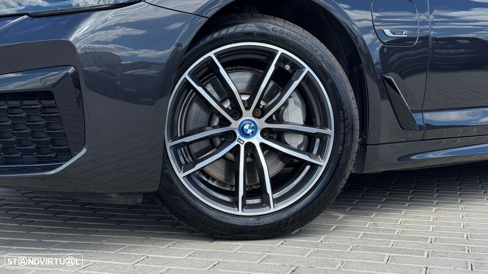 BMW 530 e Pack M - 3