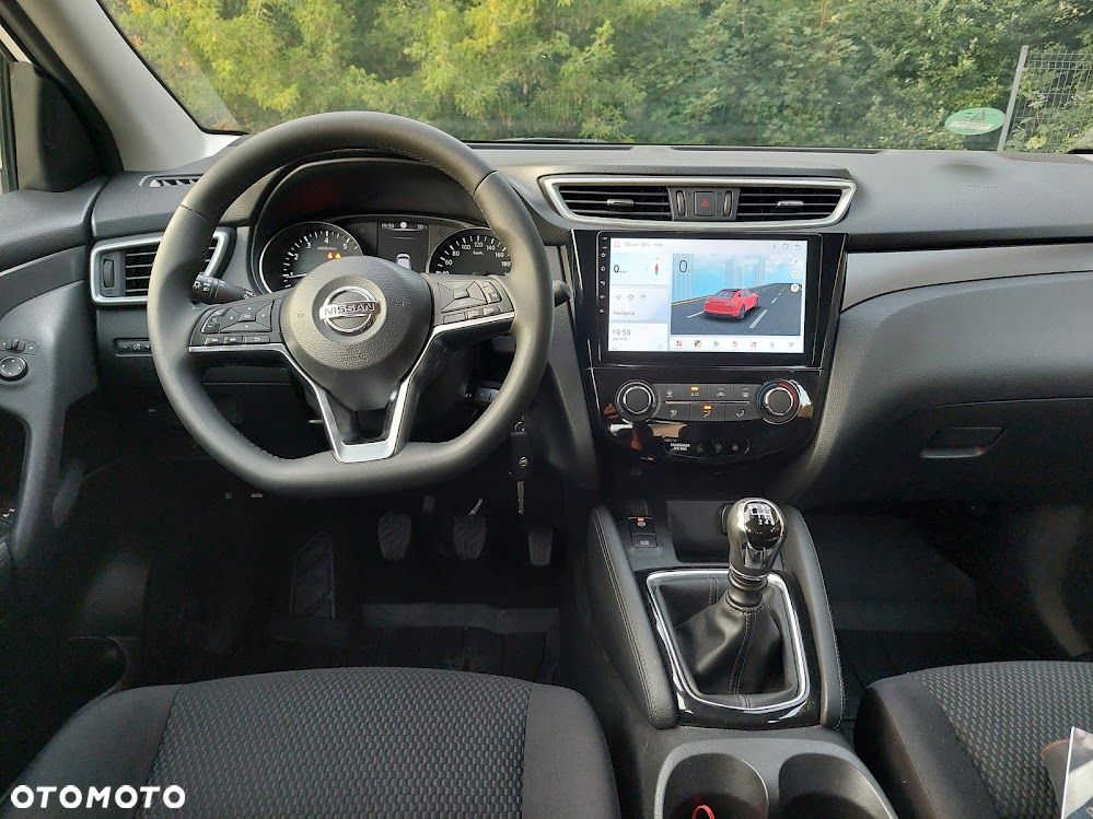 Nissan Qashqai 1.3 DIG-T N-WAY - 8