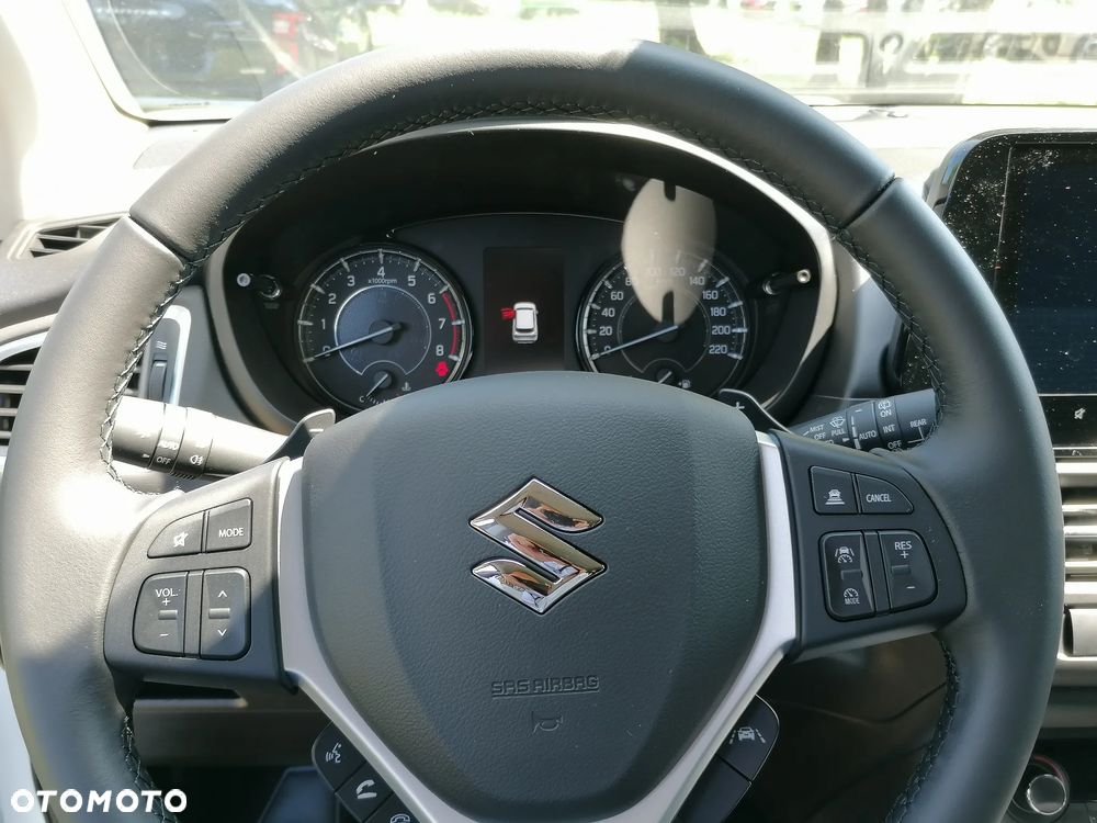 Suzuki S-Cross 1.4 BoosterJet mHEV Premium Plus SP - 12