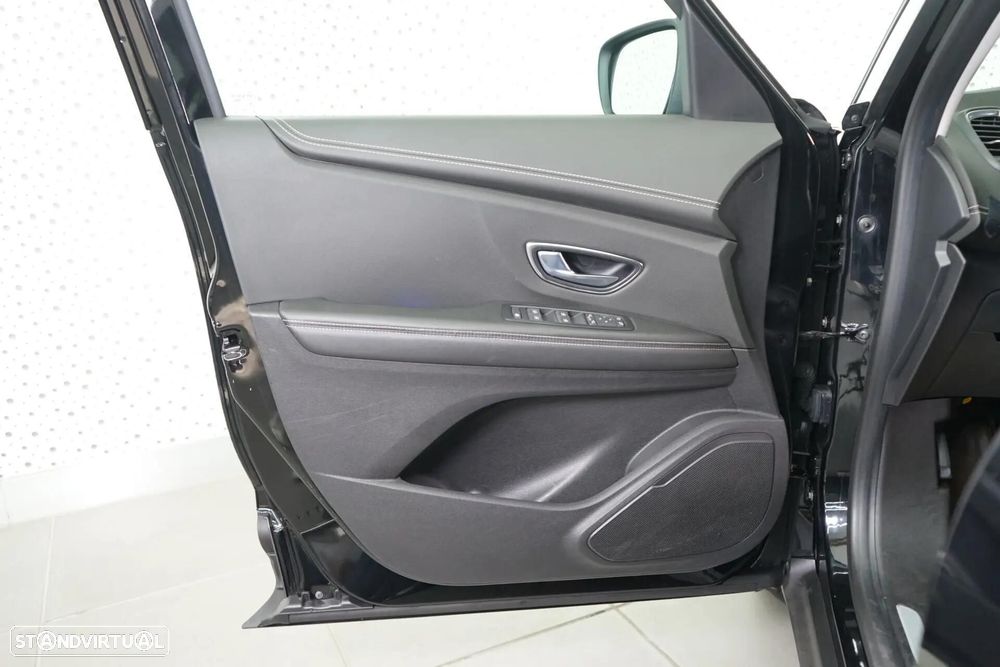 Renault Grand Scénic ENERGY TCe 130 INTENS - 19