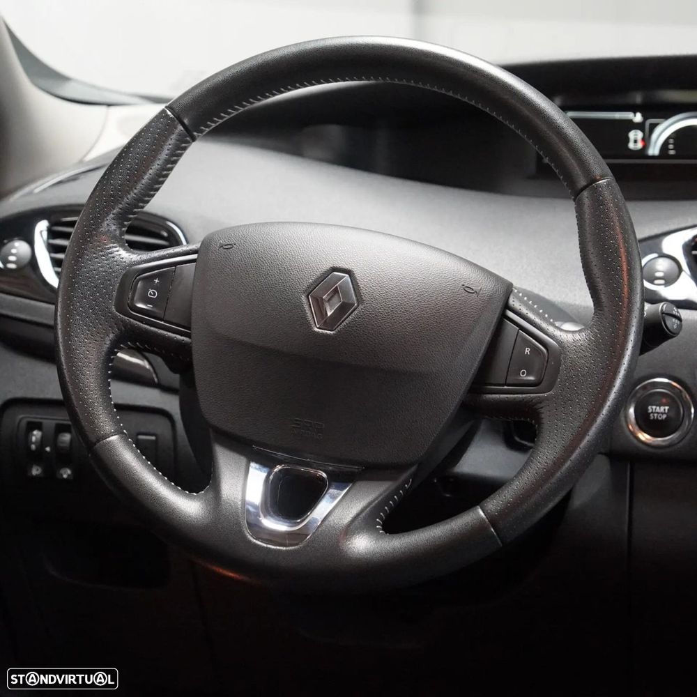 Renault Grand Scénic - 9