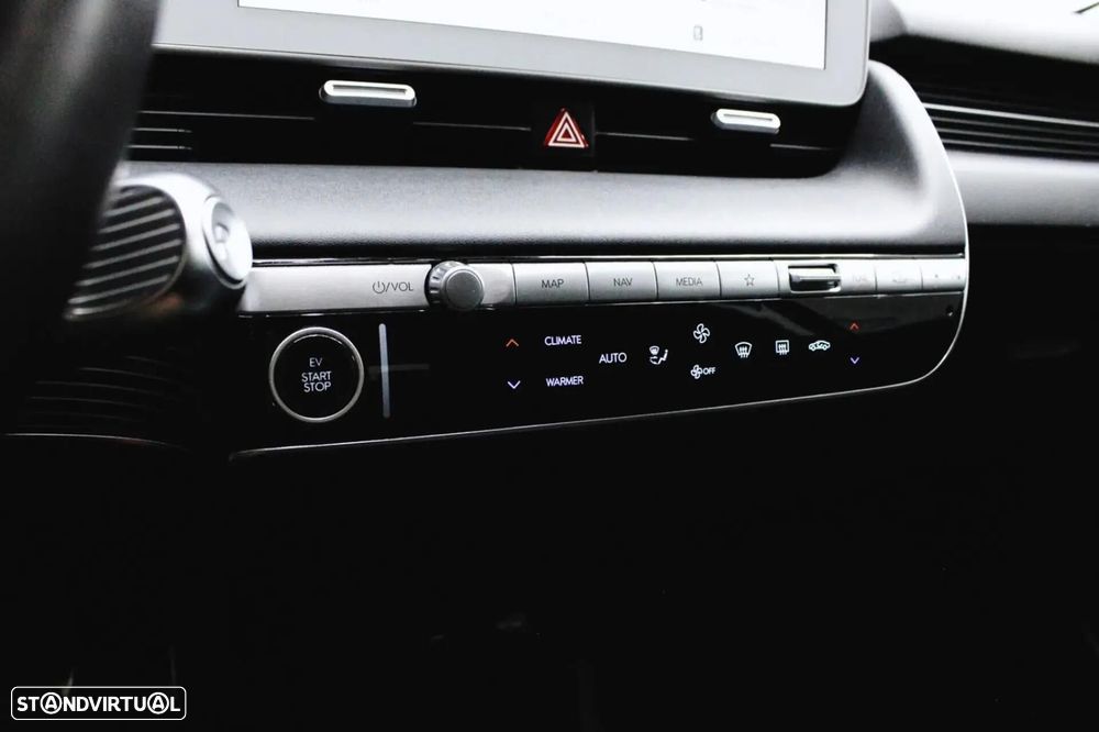 Hyundai IONIQ 73kWh Plug & Power+Tejadilho Solar — fotografia 14