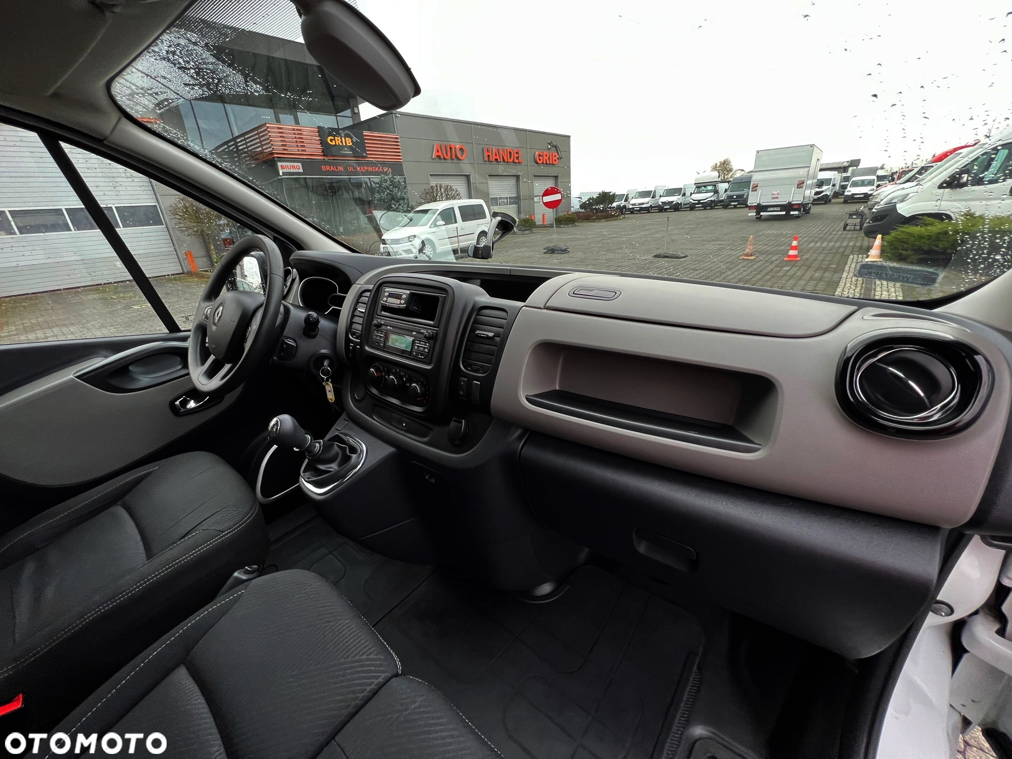 Renault Traffic Blaszak Chłodnia Izoterma, Long, Salon PL - 15