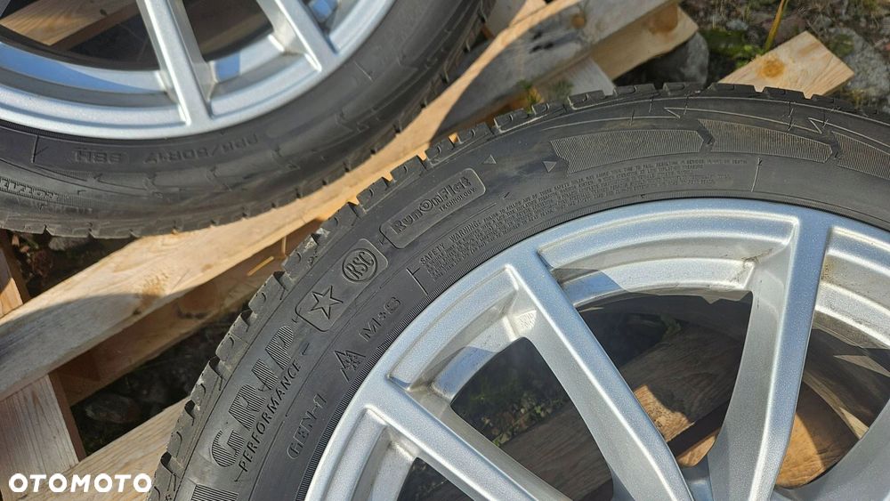 felgi bmw g20 7.5x17" et30 opony goodyear 225/50 r17 2023 rok 7.5mm - 12