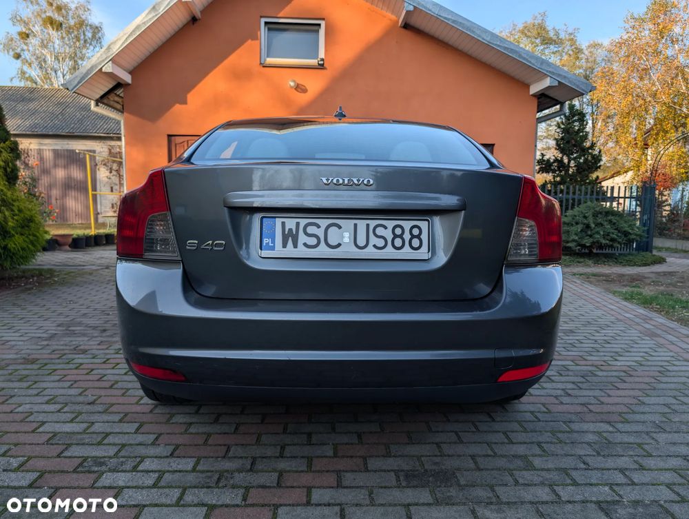 Volvo S40 2.0D Momentum - 7