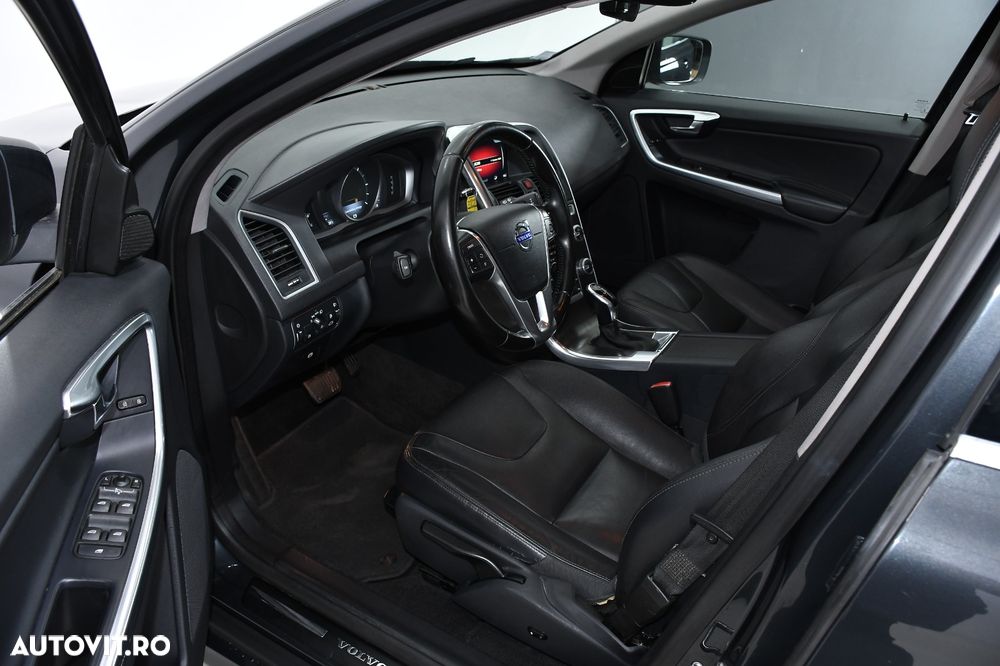 Volvo XC 60 - 11