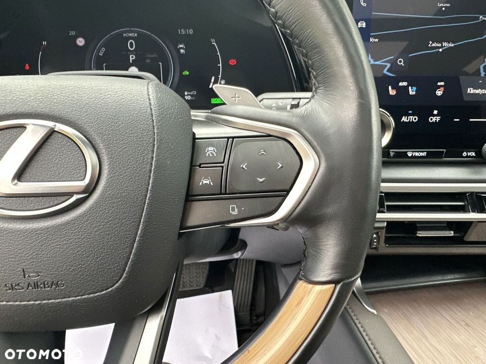 Lexus RX - 18