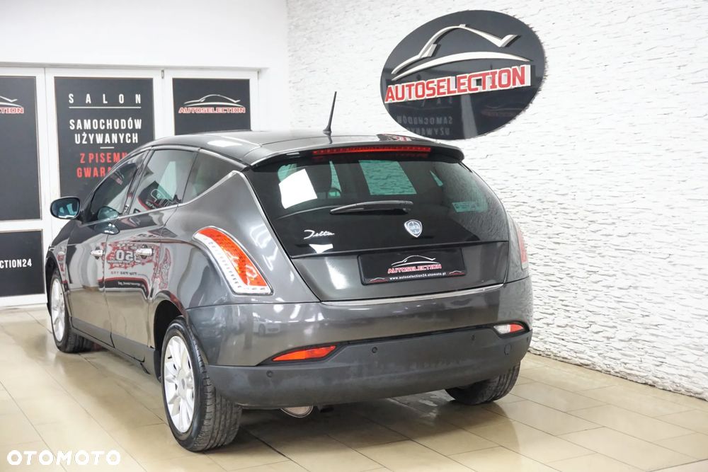 Lancia Delta 2.0 MJ Gold - 4