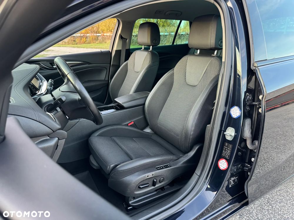 Opel Insignia Sports Tourer 2.0 Diesel Automatik Business Innovation - 6