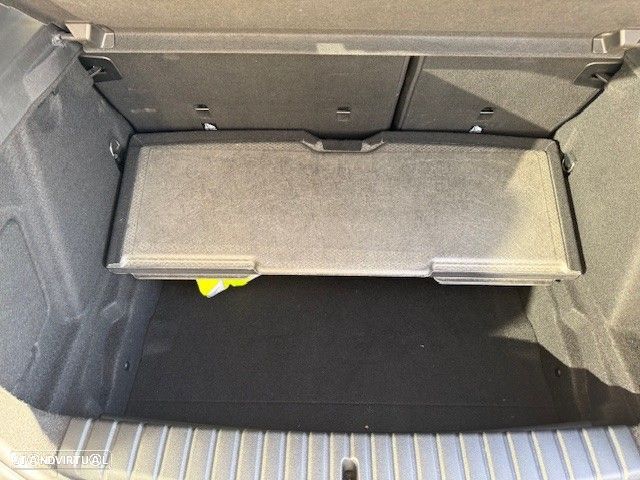 BMW 118 i Corporate Edition Auto - 13