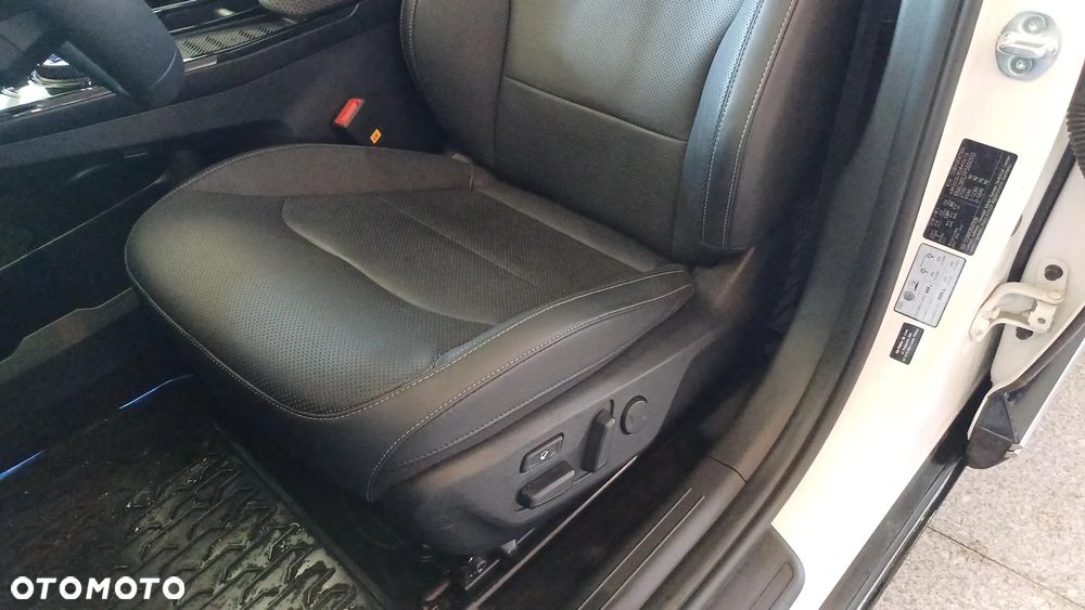 Kia EV6 77.4kWh Plus AWD - 12