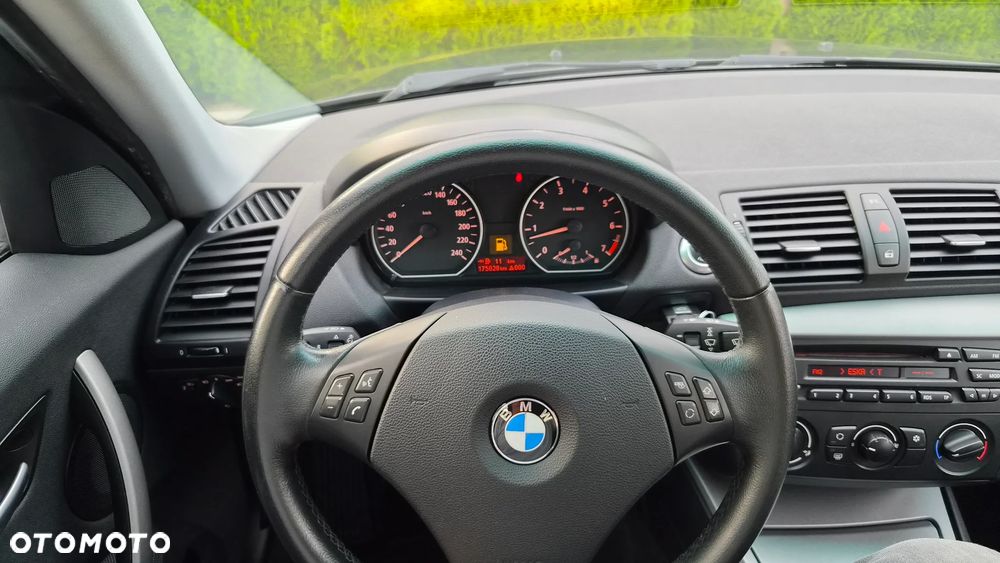 BMW Seria 1 - 10