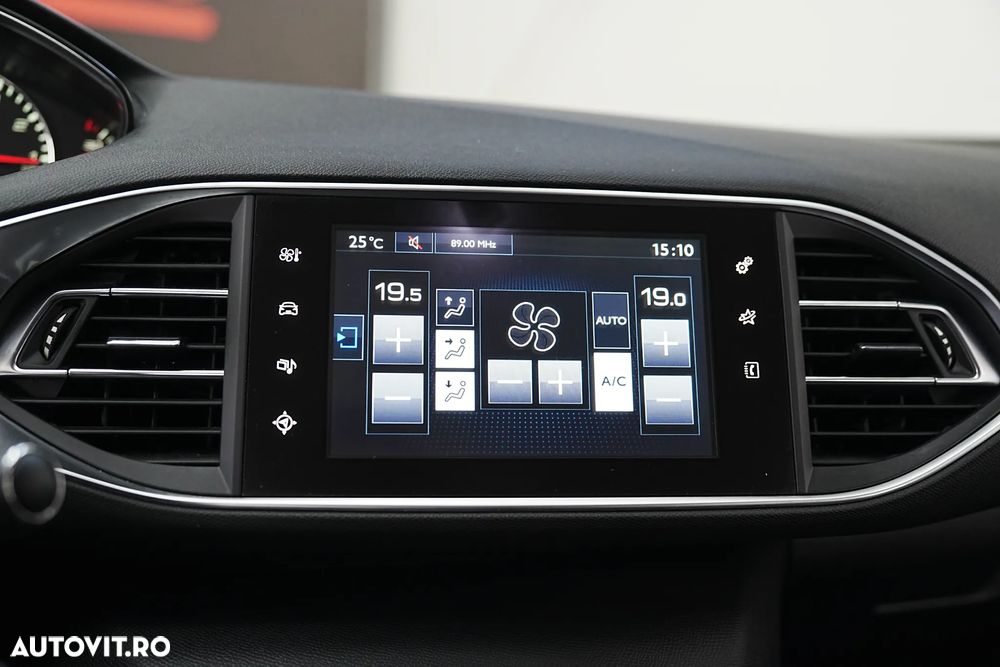 Peugeot 308 PureTech 110 Stop & Start Style - 26