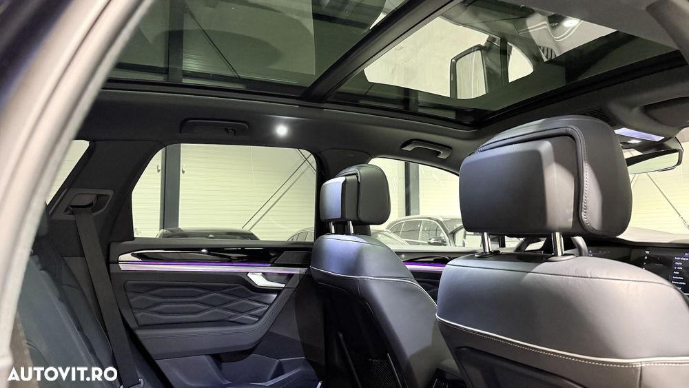 Volkswagen Touareg 3.0 V6 e-Hybrid 4Motion Aut. Elegance - 8