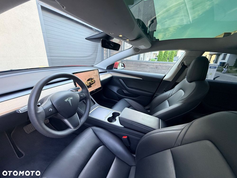 Tesla Model 3 - 19