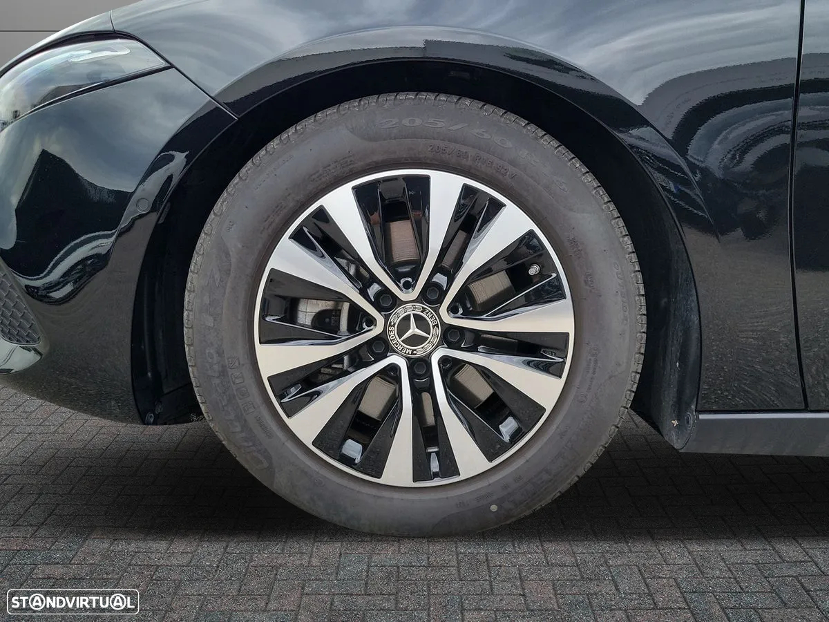 Mercedes-Benz A 200 Standard - 9