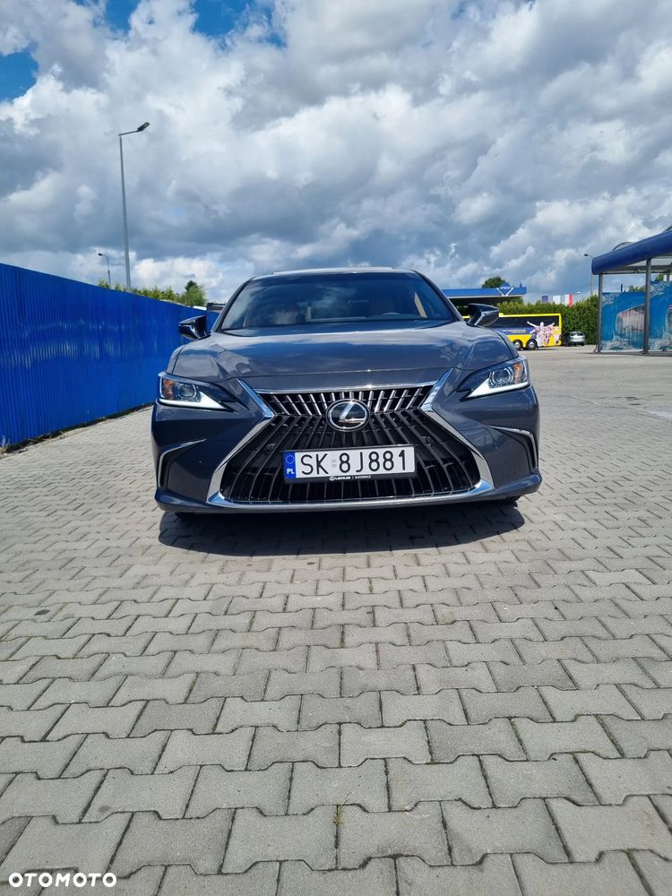 Lexus ES 300h Prestige - 2