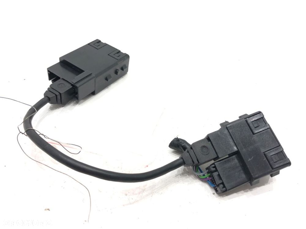 GNIAZDO USB  OPEL ASTRA J Sports Tourer (P10) 2010 - 2015 1.7 CDTI (35) 81 kW [110 KM] olej - 2