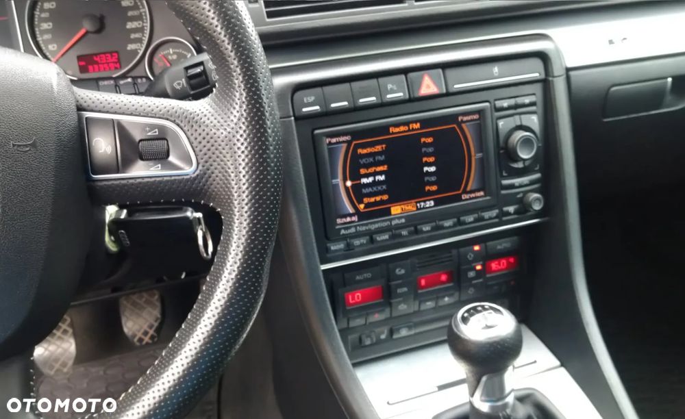 Audi A4 Avant 2.0 TDI DPF - 33