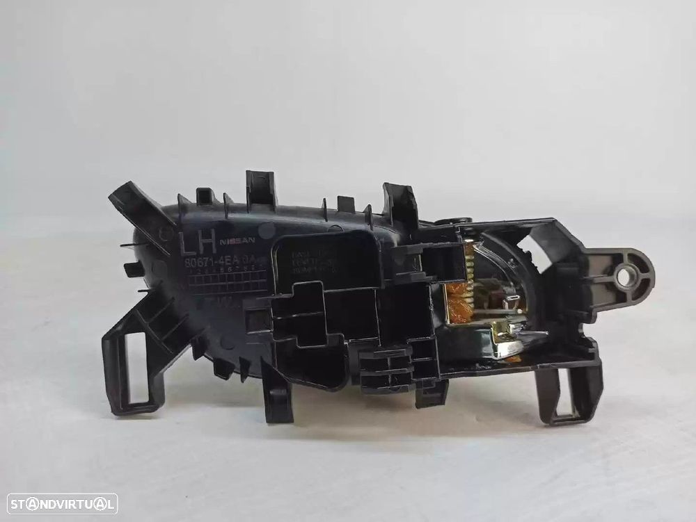 MANIPULO INTERIOR FRONTAL ESQUERDO NISSAN PULSAR FASTBACK 2017 -806714EA - 2