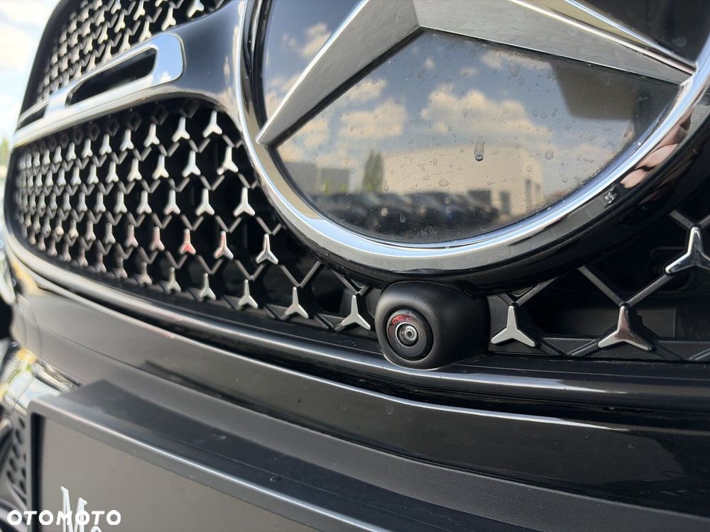 Mercedes-Benz GLC - 29