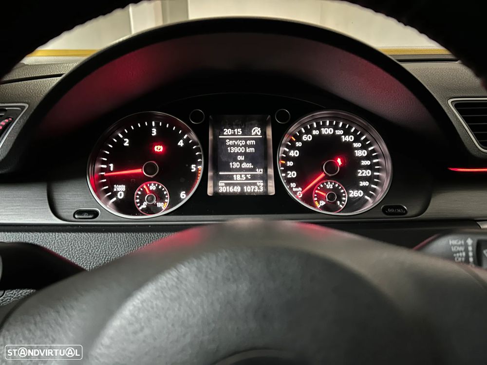 VW Passat Variant 1.6 TDI Confortline - 15