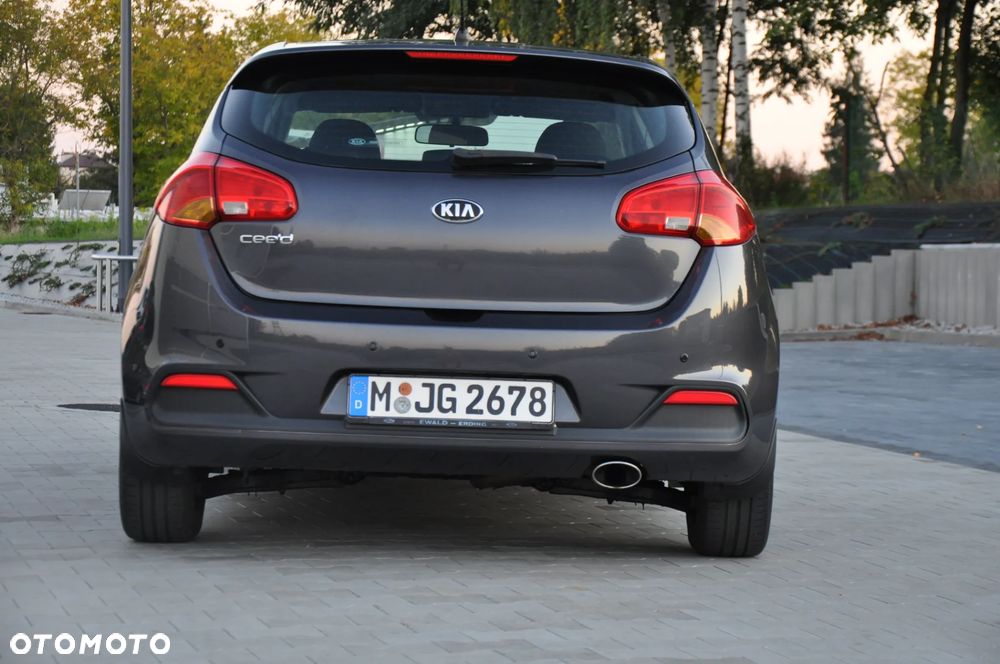 Kia Ceed 1.4 Business Line - 8