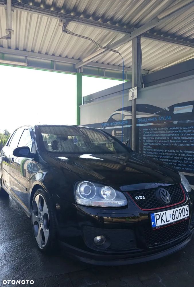 Volkswagen Golf 2.0 GTI - 1