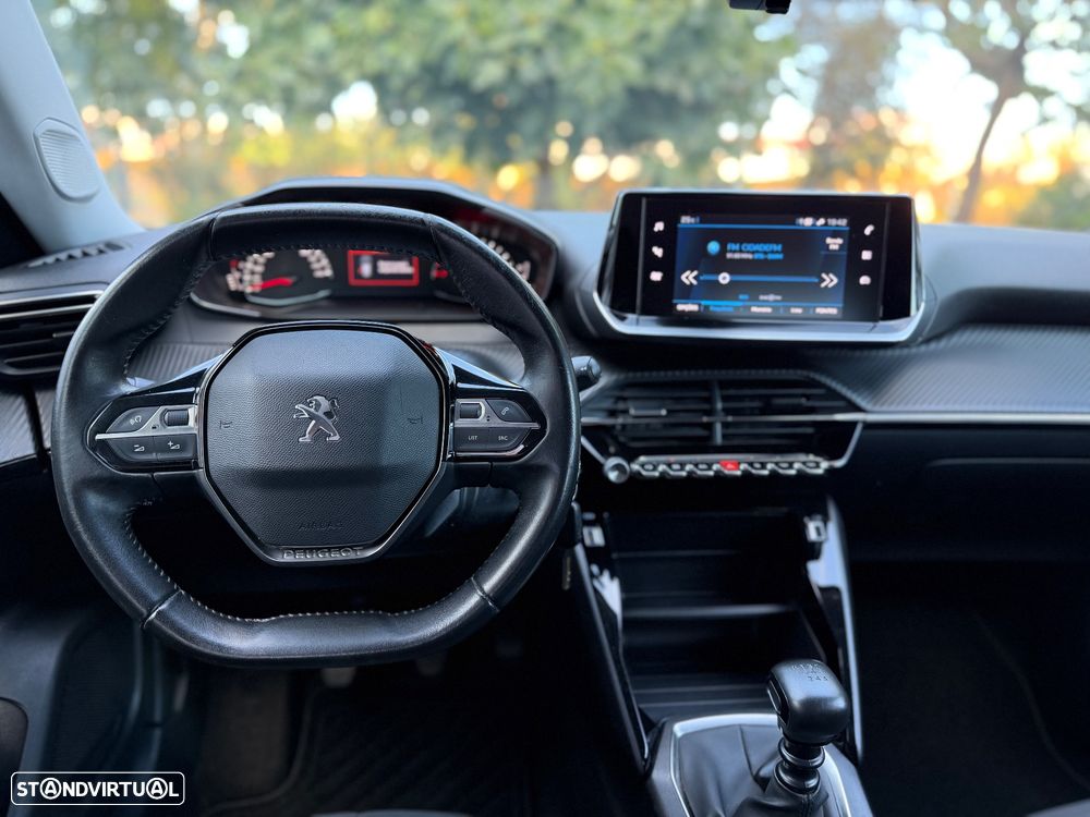 Peugeot 2008 1.2 PureTech Active Pack - 11