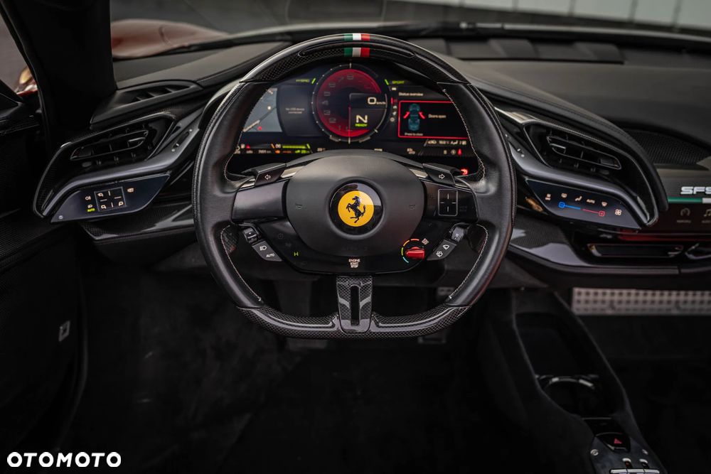 Ferrari SF90 Spider - 29