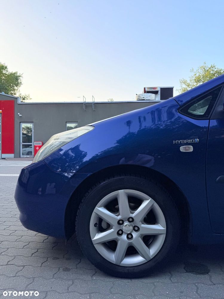 Toyota Prius - 9