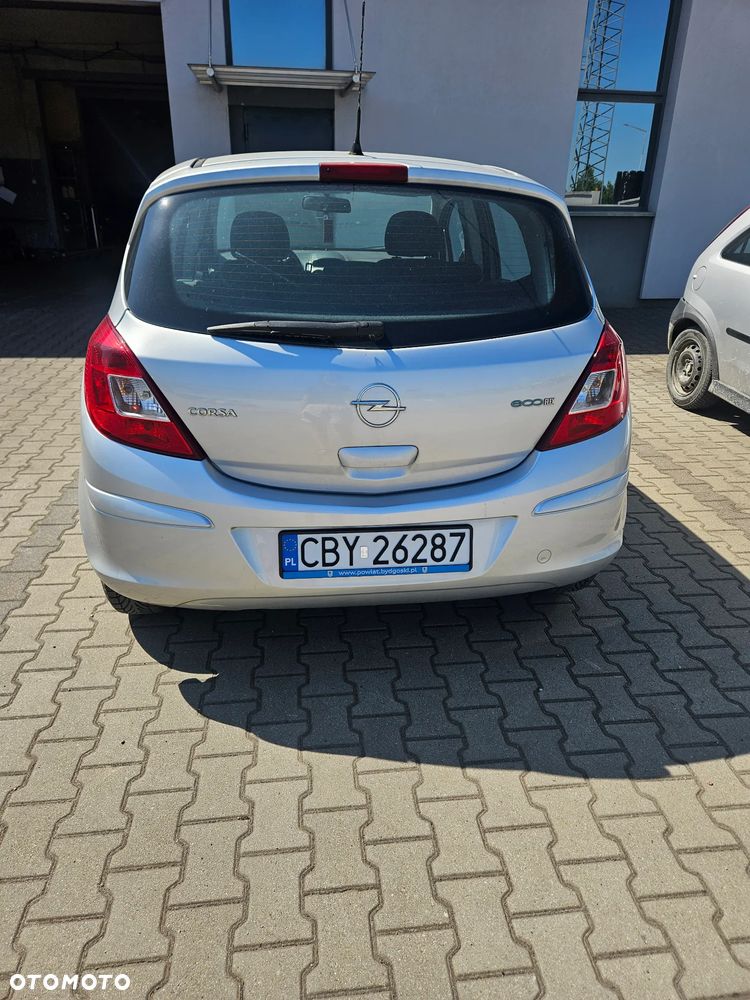 Opel Corsa - 3