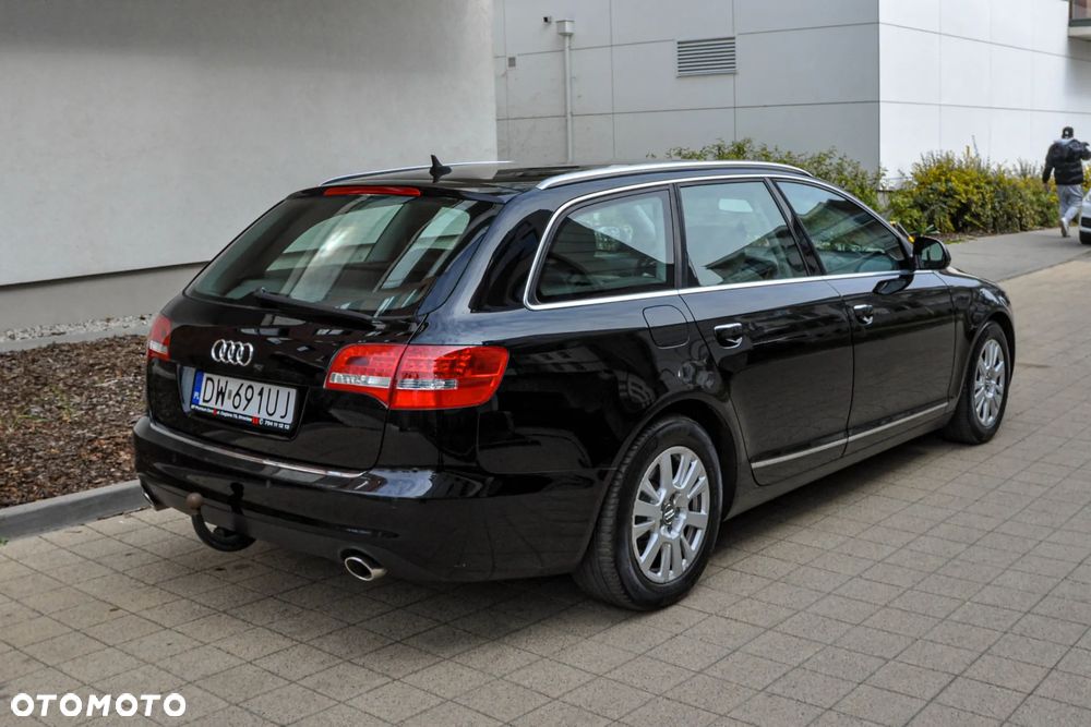 Audi A6 Avant 2.7 TDI DPF quattro tiptronic - 4