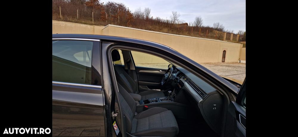 Volkswagen Passat - 23