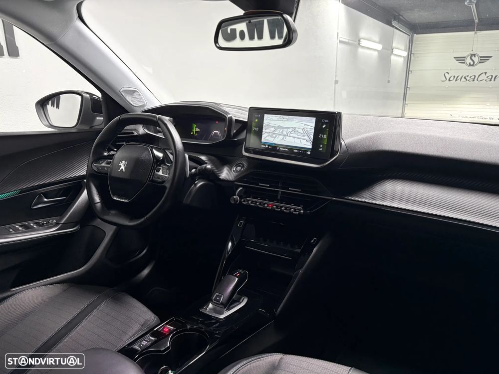 Peugeot 2008 PureTech 130 EAT8 Allure - 7