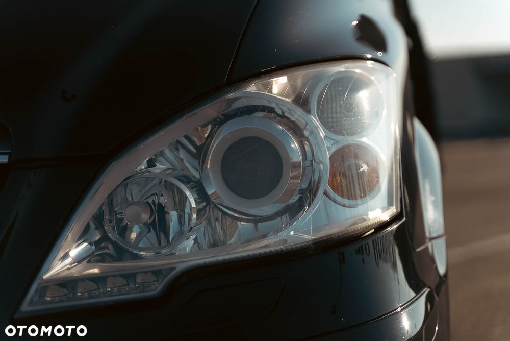 Mercedes-Benz Viano 3.0 CDI Ambiente (długi) - 3