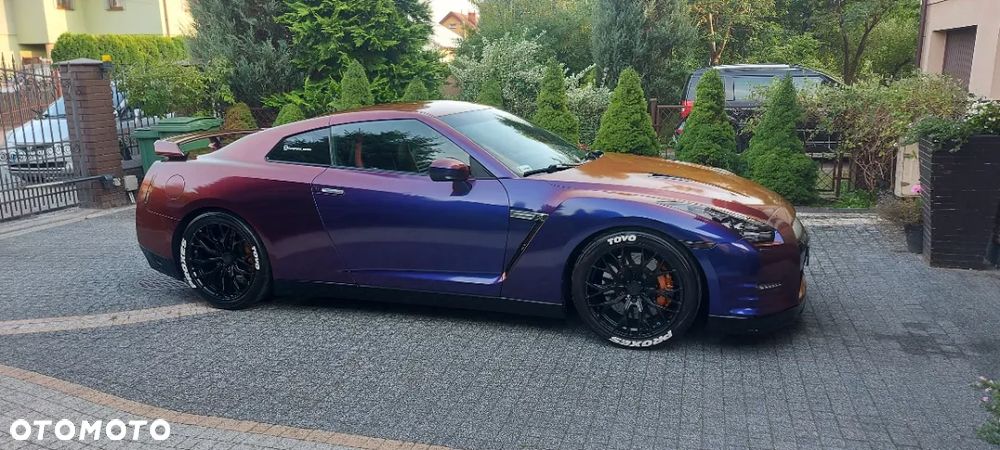Nissan GT-R Black Edition - 1