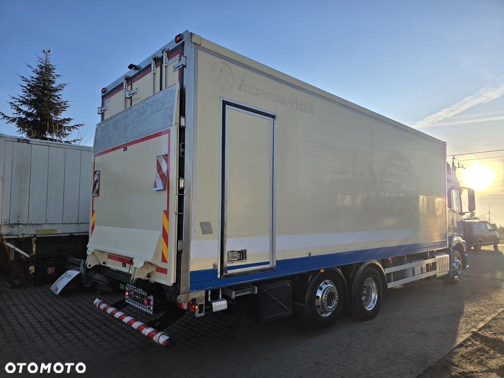 Mercedes-Benz ACTROS 25.45 ; 25.51 ; chłodnia * izoterma * hakówka * przewierty sterowane * - 19
