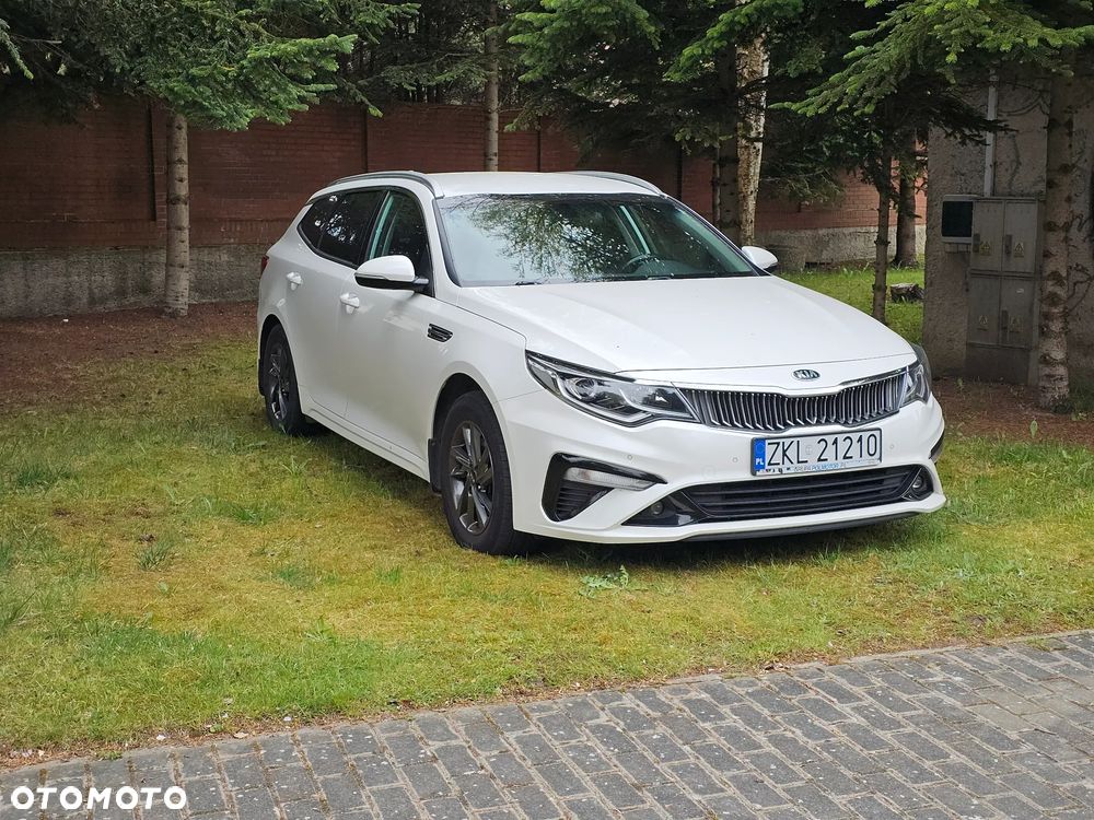 Kia Optima 2.0 M - 7