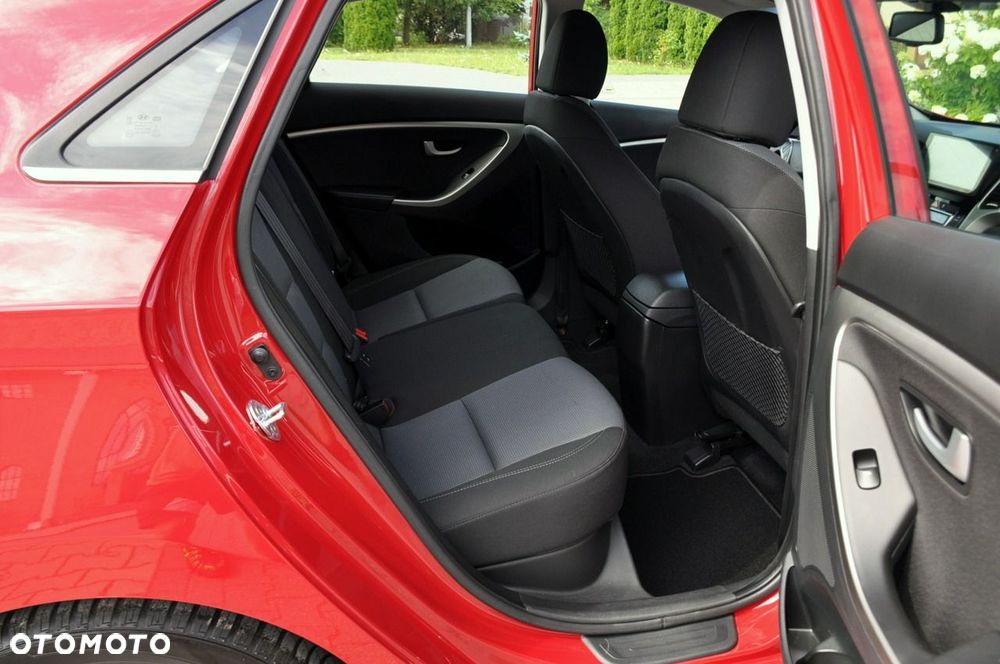 Hyundai i30 - 19